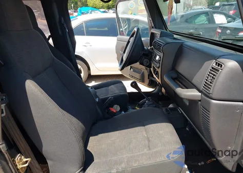 2004 Jeep Wrangler Rubicon z USA, uszkodzony, nr VIN 1J4FA69S14P800666